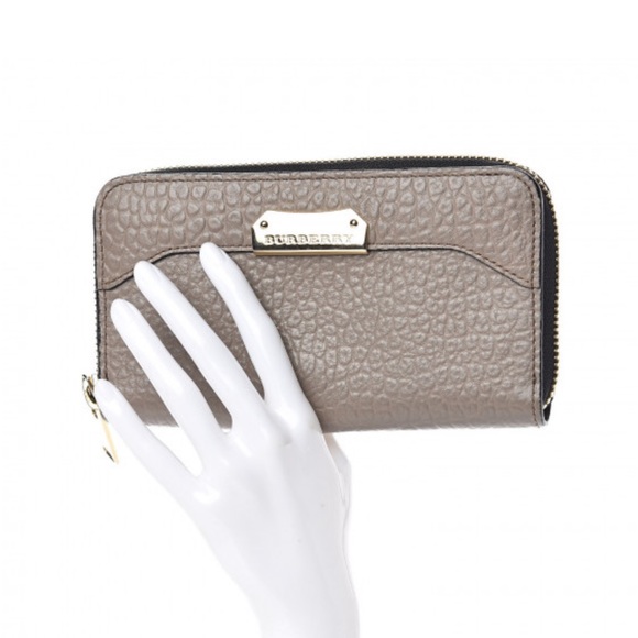 Burberry Handbags - Burberry Authentic Heritage Grain Zip Around Wallet Pale Taupe